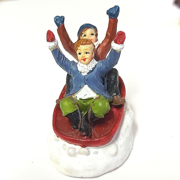 Children at Play Holiday Miniatures for your Winter Village - Picture 9 of 9